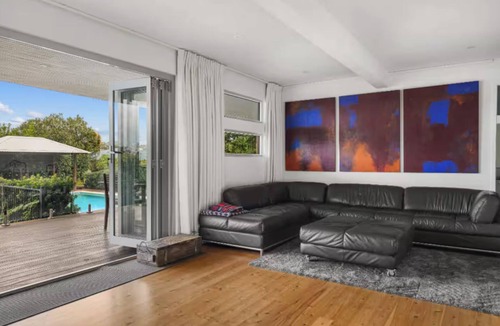 Wamberal Bed & Breakfast | Charming King Bedroom - Pool View - Walking Distance to Beach & Golf Course.