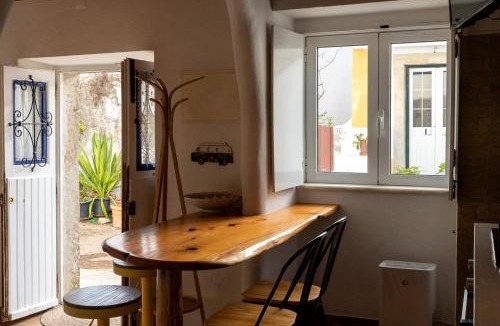 Penedo Apartment | Charming Studio apartment in Sintra, Penedo