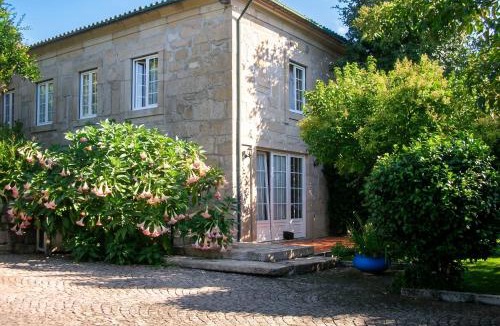 Pedraca Villa | Charming villa with mountain view in Pedraça, pool