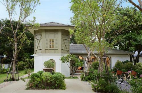 Khao Tao Hotel | CHARRAS Bhawan Hotel and Residences