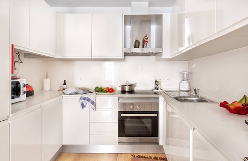 Sacramento Apartment | Chiado | COMFY & EASY ACCESS | Family-Friendly
