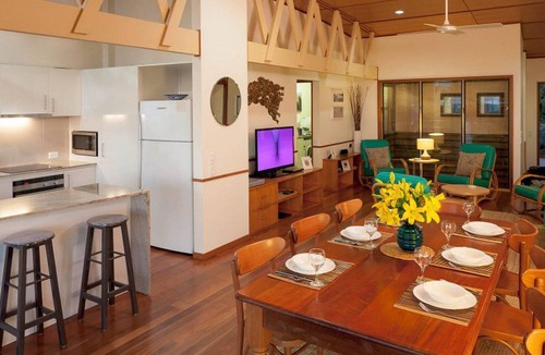 Point Lookout House | Claytons 1 | 4 bedrooms, 2 bathroom, beach front - wonderful!