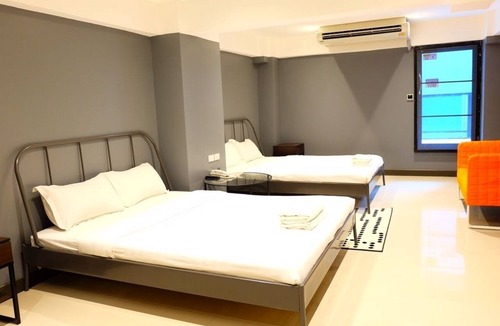 Thanon Phaya Thai Hotel | Cloud Nine Lodge