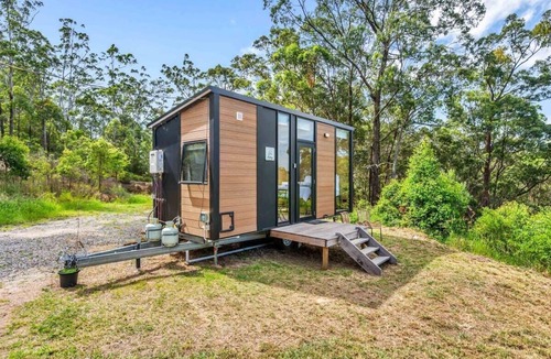Newee Creek House | Cloud Valley Estate Cumulus by Tiny Away