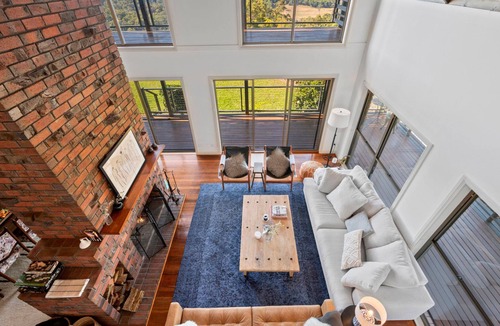 Newee Creek House | Cloud Valley Estate Cirrus