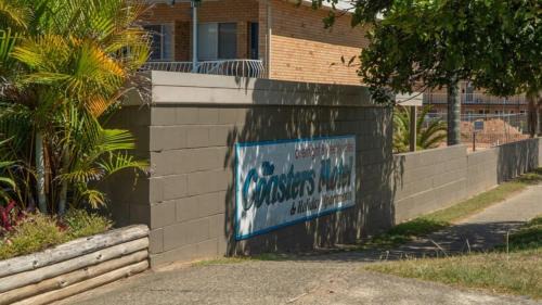 Sawtell Hotel | Coasters 18 - steps from downtown Sawtell