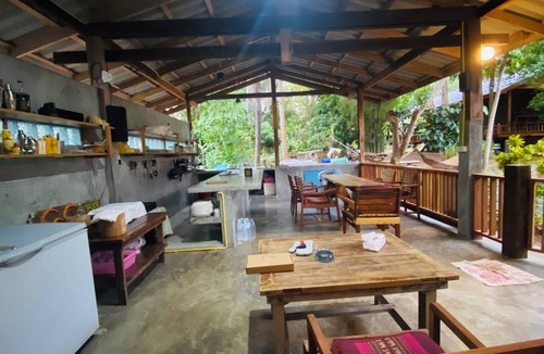 Nuea Khlong House | COCOA HOME