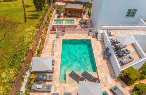 Armacao de Pera Villa | Comfort & fun w/pool & games area