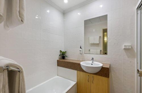 Blacks Beach Resort | Comfort Resort Blue Pacific