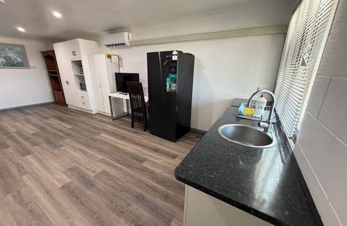 Bowen Apartment | Comfort studio Bowen