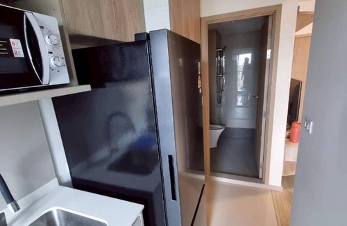 Bang Sue Apartment | Comfy Stay near MRT Taopoon