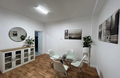 Como Apartment | Como Beach Apartments