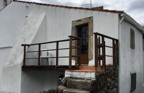 Santa Maria de Marvao House | Completely refurbished villa within the town walls with wifi