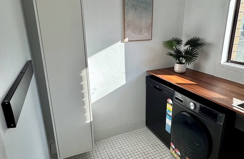 Eden Apartment | Convenient Private Unit - Eden 2 Bedrooms
