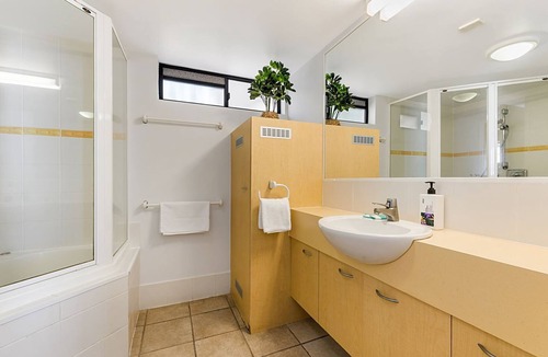 Coolum Beach Apartment | Coolum Beachside Studio