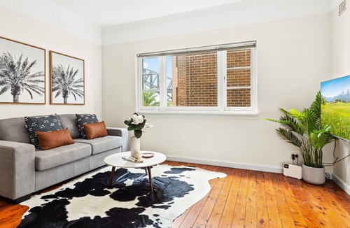 Kirribilli Apartment | Cosy 1-Bed Unit by Harbourside Walk