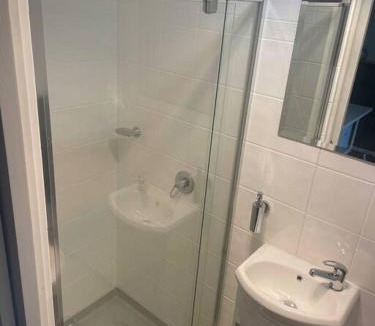 Blackheath Apartment | Cosy & Pet-friendly Blackheath Studio 3
