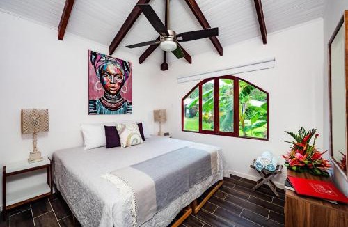 Potrero House | Couples Tropical Getaway with Pool, Playa Potrero