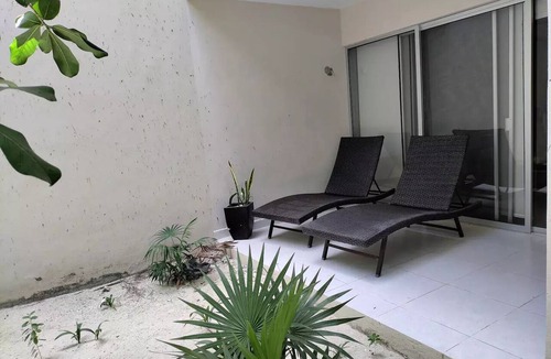 Merida Apartment | Cozy 2BR Apt, 50 meters from the beach with large pool