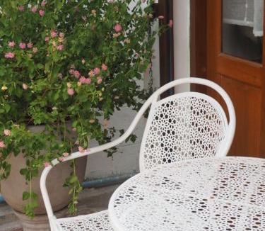 Sri Phum Villa | Cozy House in Middle of Old Town Chiangmai