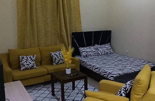 Naif Apartment | Cozy studio with Ac, microwave in Dubai Deira naif