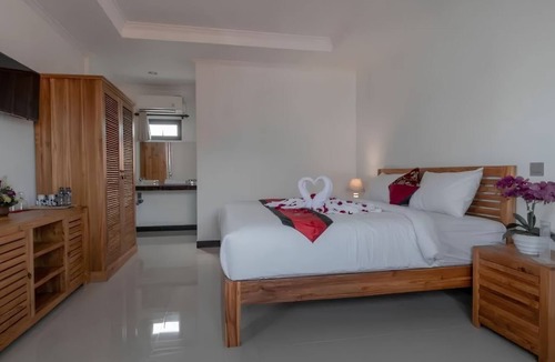 Central Seminyak House | Cozzy Dewiana Guesthouse