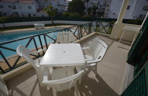 The Strip Apartment | Cravinho
