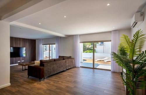 Santa Eulalia Villa | Crystal bay