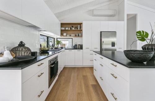 Noosa Heads House | Currawong Song