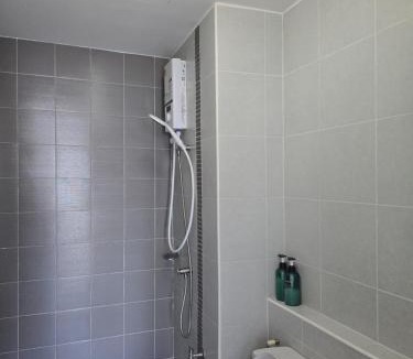 Noen Phra Apartment | D Condo Nernpra Rayong