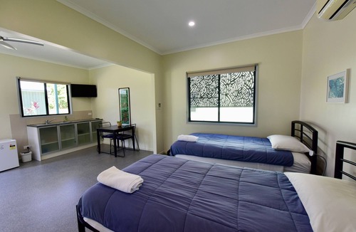 Diwan Hotel | Daintree Peaks ECO Stays