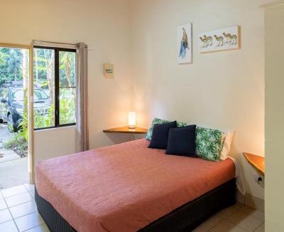 Diwan Cabin | Daintree Siesta