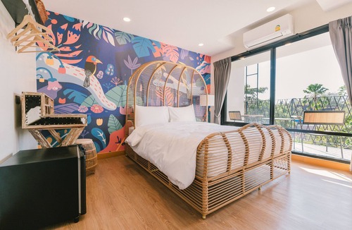 Sri Phum Hotel | Deluxe Queen: Hornbill