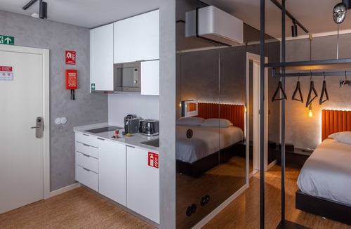 Gloria Apartment | Design Studio in the center of Aveiro