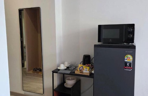 Chana Songkhram Hotel | Diff Apartel Banglamphu