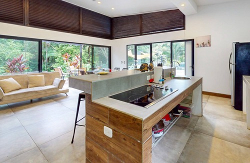 Villas Xihu House | Dog-friendly home with private infinity pool, grill, deck, patio, & garden views