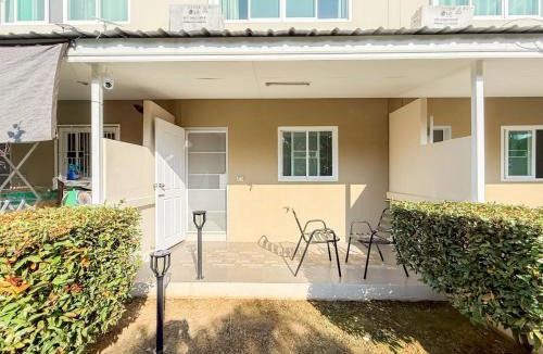 Don Kaeo House | Donkaew minimalist townhouse