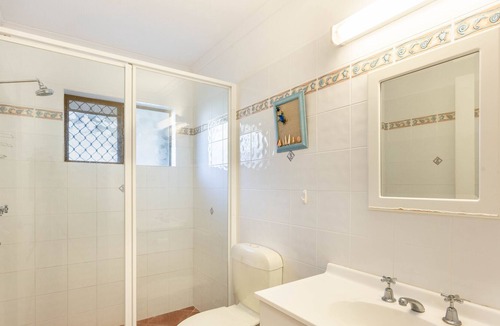 Yeppoon Apartment | Driftwood on the Beach - Ground floor Unit 5