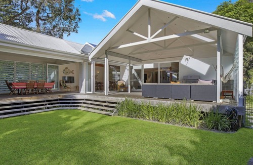 Pearl Beach House | Driftwood @ Pearl by HolidayCo.