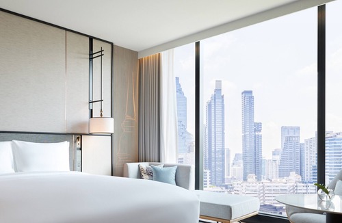 Si Phraya Hotel | Dusitd2 Samyan Bangkok
