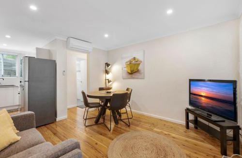 Nelson Bay House | Dutchies on Thurlow