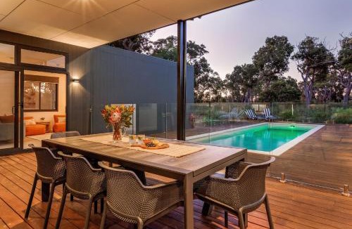 Eagle Bay House | Eagle Rise Plus Studio