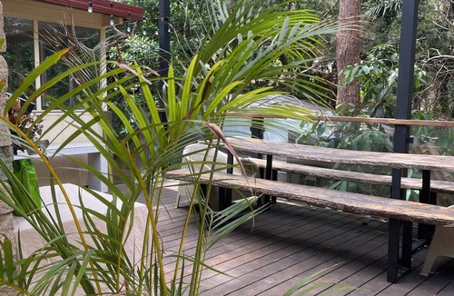 Bateau Bay House | East Bateau Bay Rainforest Retreat - 2 Mins To Beach - 3-6 Month Stayz