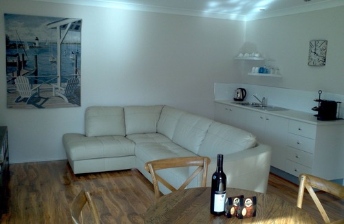 Falls Creek Apartment | Eastview Studio - Jervis Bay