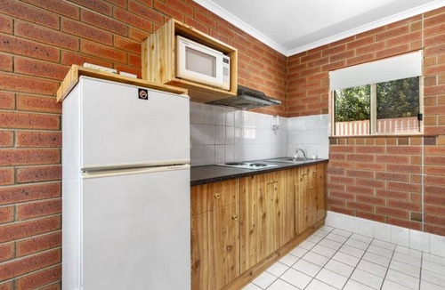 Melville Apartment | Edithburgh Seaside Motel