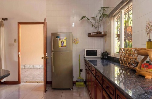 Zig Zag Ward Villa | Effi Mountain View Colibri Villa