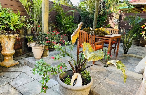Zig Zag Ward Villa | Effies Mountain View Villa Coco Villa