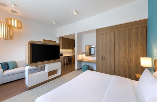 Bur Dubai Hotel | Element by Marriott Al Mina, Dubai