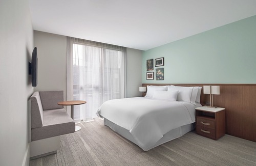 Burnley Hotel | Element by Marriott Melbourne Richmond
