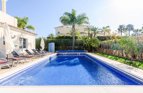 Vale do Garrao Villa | Endless Summer Luxury Villa